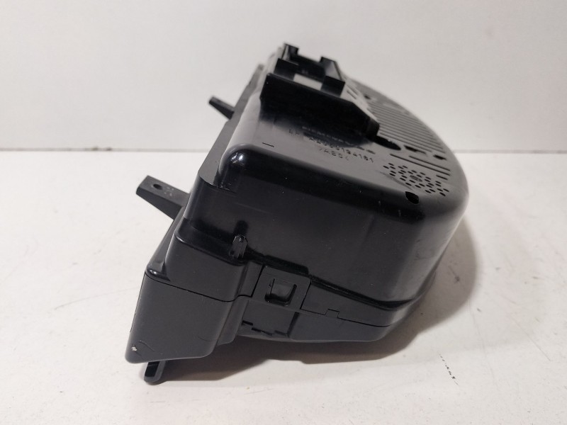 Recambio de cuadro instrumentos para volkswagen passat b6 (3c2) 2.0 tdi referencia OEM IAM 3C0920871E  