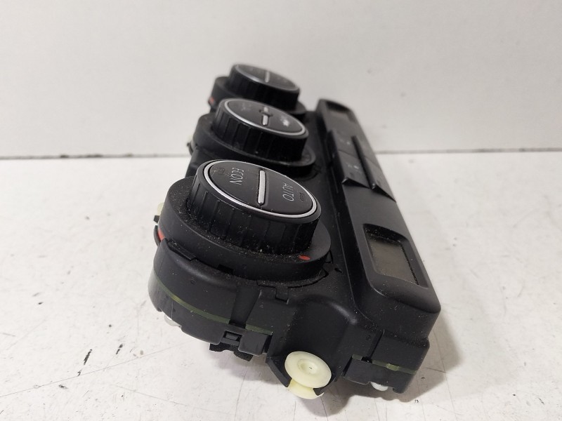 Recambio de mando climatizador para volkswagen passat b6 (3c2) 2.0 tdi referencia OEM IAM 3C0907044CR  