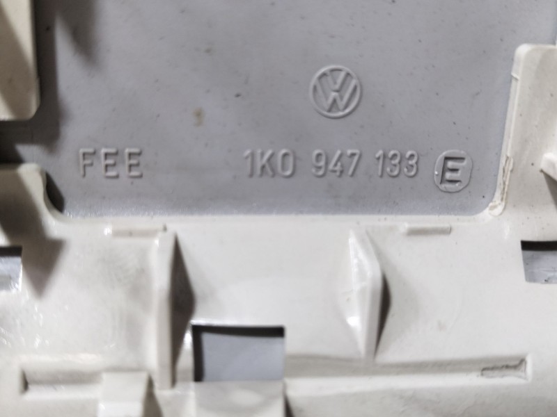 Recambio de luz interior para volkswagen passat b6 (3c2) 2.0 tdi referencia OEM IAM 1K0947105  