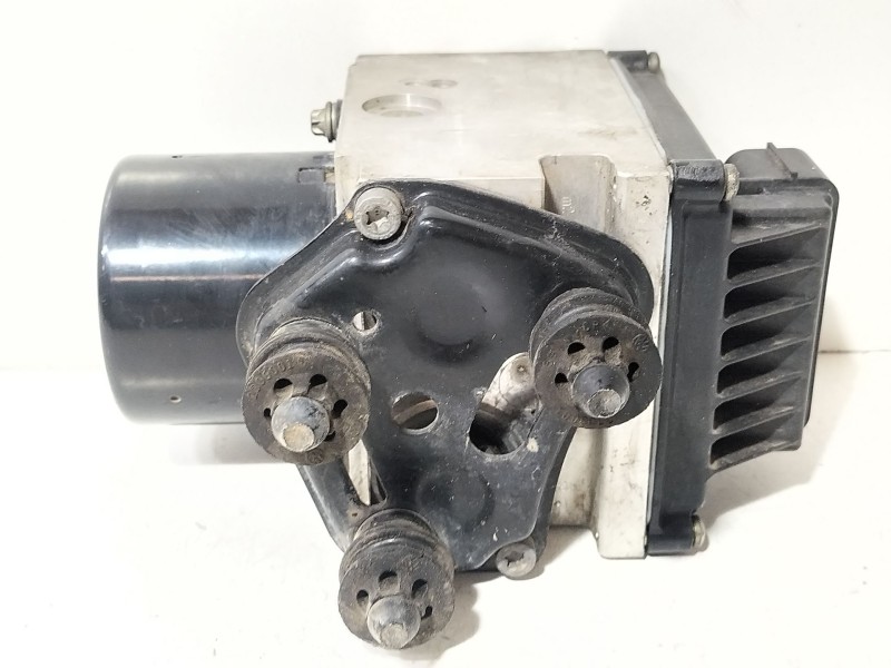 Recambio de abs para volkswagen passat b6 (3c2) 2.0 tdi referencia OEM IAM 3C0614095Q  
