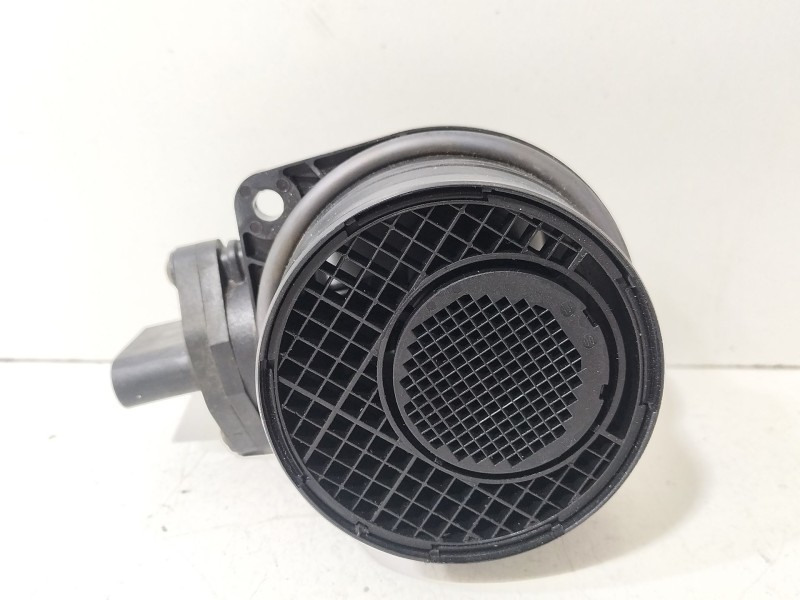 Recambio de caudalimetro para volkswagen passat b6 (3c2) 2.0 tdi referencia OEM IAM 074906461B  