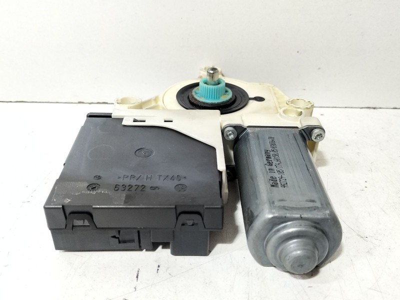 Recambio de motor elevalunas delantero derecho para volkswagen passat b6 (3c2) 2.0 tdi referencia OEM IAM 1K0959702K  