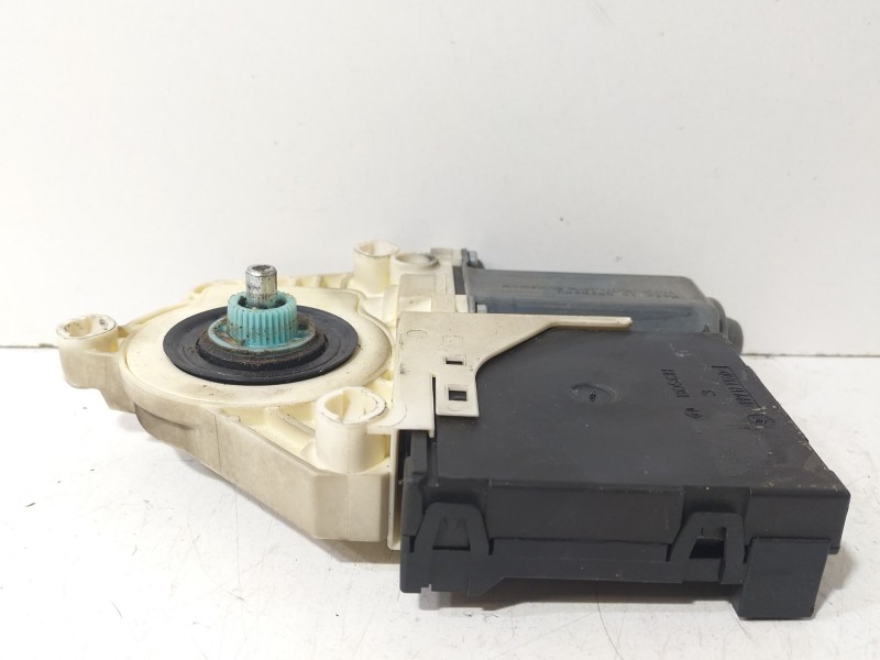 Recambio de motor elevalunas delantero izquierdo para volkswagen passat b6 (3c2) 2.0 tdi referencia OEM IAM 1K0959701P  