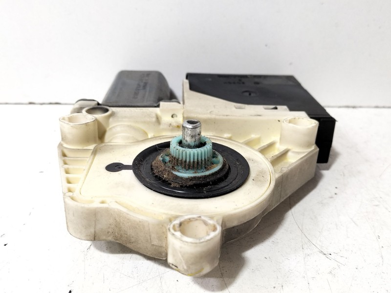 Recambio de motor elevalunas delantero izquierdo para volkswagen passat b6 (3c2) 2.0 tdi referencia OEM IAM 1K0959701P  