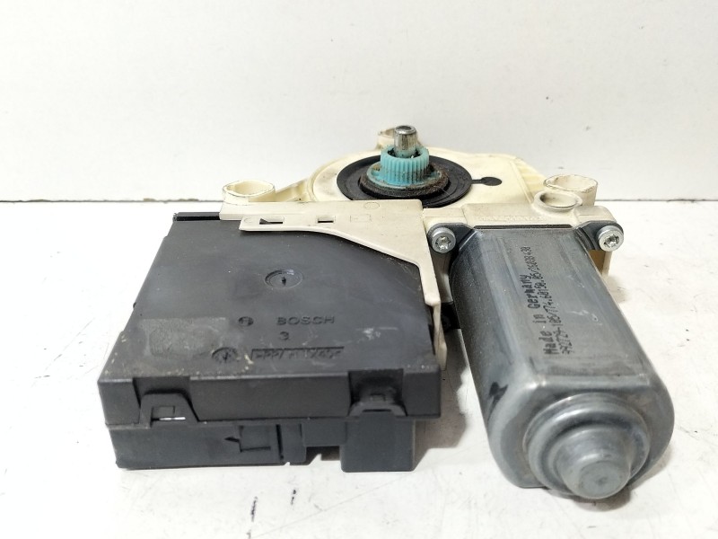 Recambio de motor elevalunas delantero izquierdo para volkswagen passat b6 (3c2) 2.0 tdi referencia OEM IAM 1K0959701P  