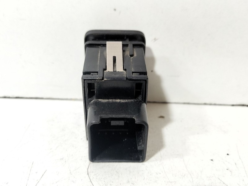 Recambio de freno de mano electrico para volkswagen passat b6 (3c2) 2.0 tdi referencia OEM IAM 3C0927225B  