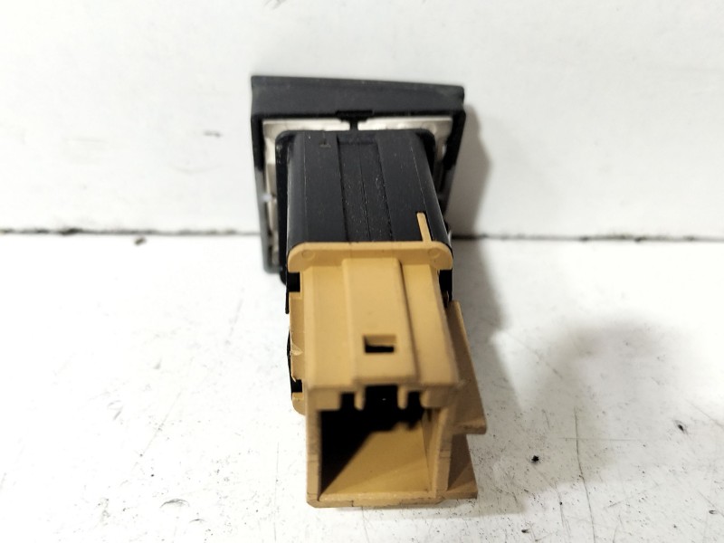 Recambio de interruptor para volkswagen passat b6 (3c2) 2.0 tdi referencia OEM IAM 3C0927227A  