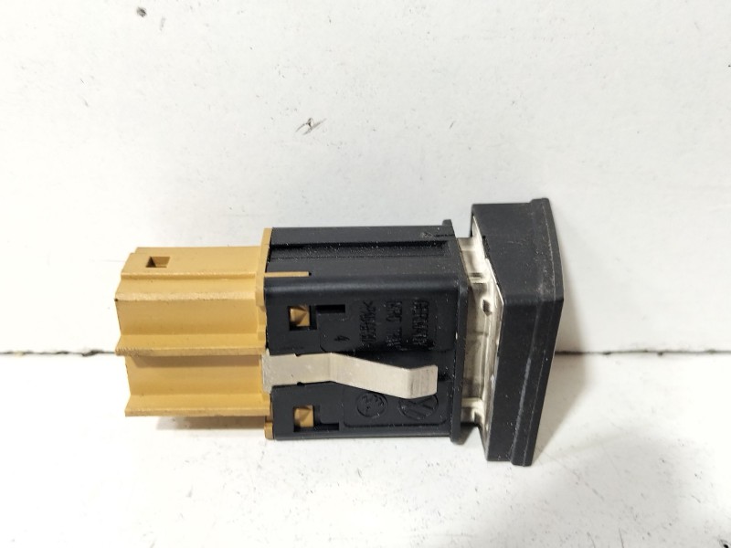 Recambio de interruptor para volkswagen passat b6 (3c2) 2.0 tdi referencia OEM IAM 3C0927227A  