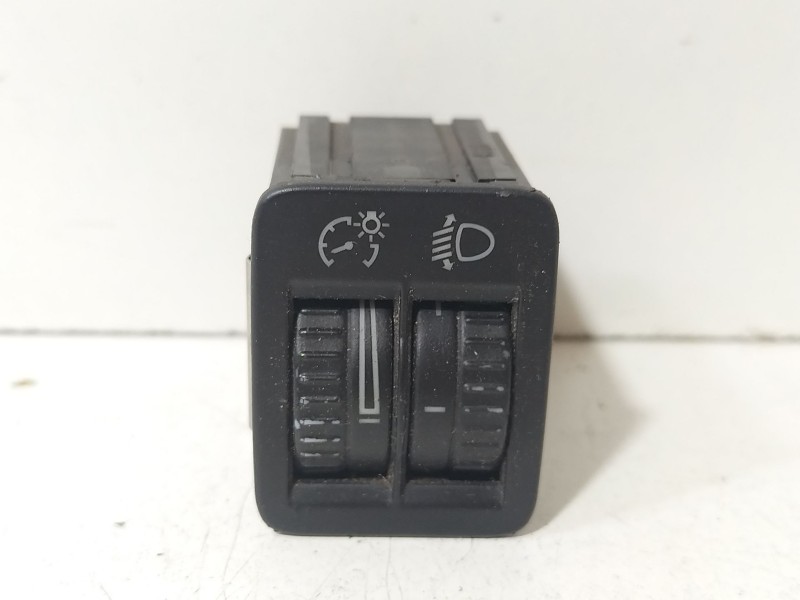 Recambio de interruptor para volkswagen passat b6 (3c2) 2.0 tdi referencia OEM IAM Volkswagen Passat 3C2  