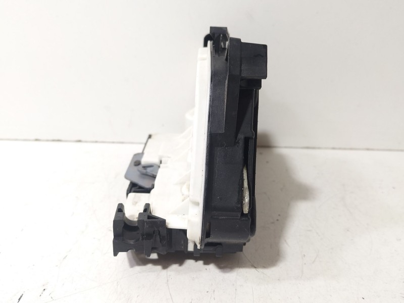 Recambio de cerradura puerta delantera derecha para seat ibiza iv sc (6j1, 6p5) 1.4 referencia OEM IAM 5N1837016A  