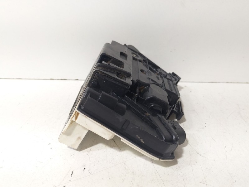 Recambio de cerradura puerta delantera derecha para seat ibiza iv sc (6j1, 6p5) 1.4 referencia OEM IAM 5N1837016A  