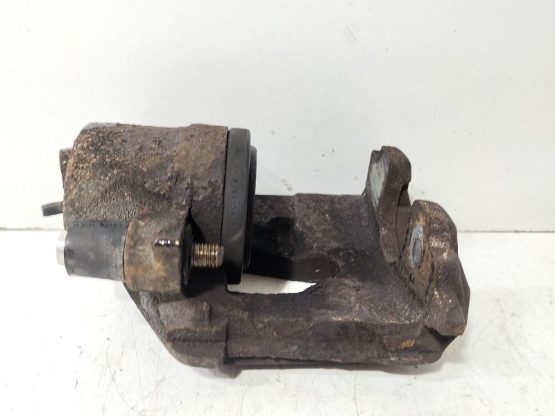 Recambio de pinza freno delantera derecha para seat ibiza iv sc (6j1, 6p5) 1.4 referencia OEM IAM Seat Ibiza 6J  
