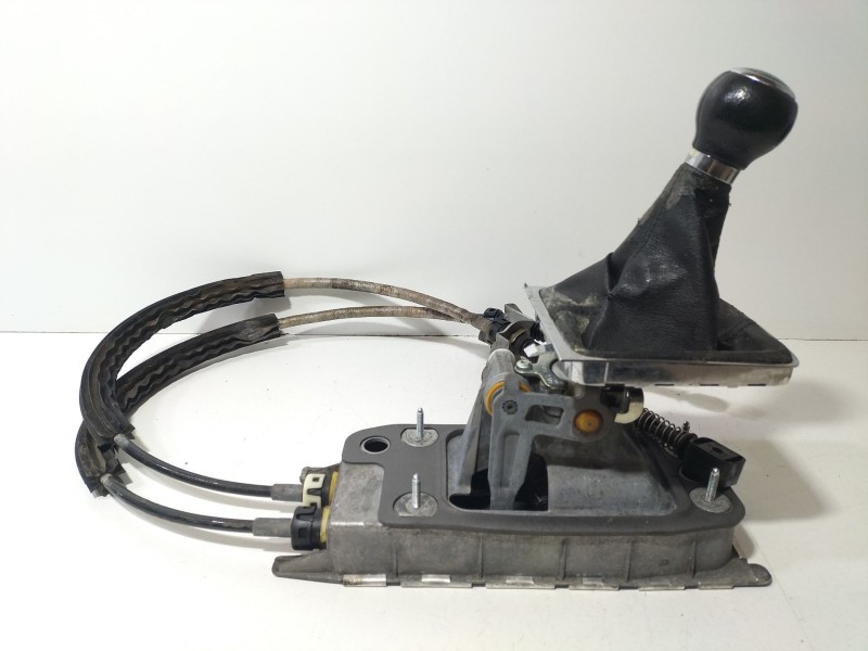 Recambio de palanca cambio para volkswagen passat b6 (3c2) 2.0 tdi referencia OEM IAM 1K0711061A  