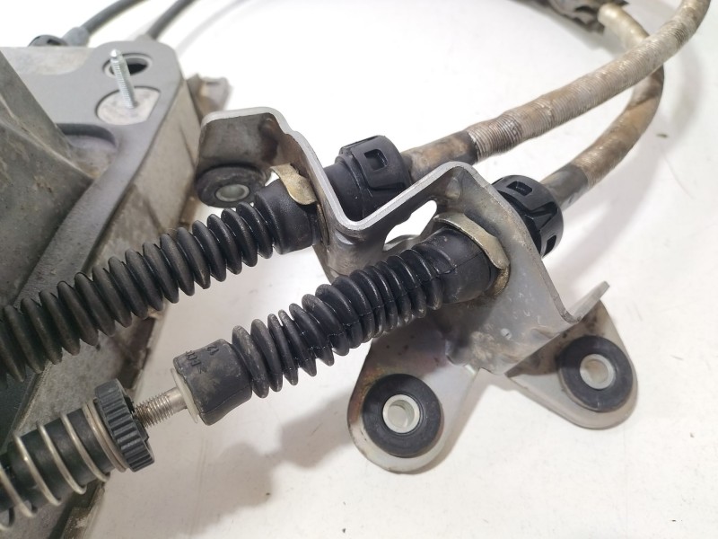 Recambio de palanca cambio para volkswagen passat b6 (3c2) 2.0 tdi referencia OEM IAM 1K0711061A  