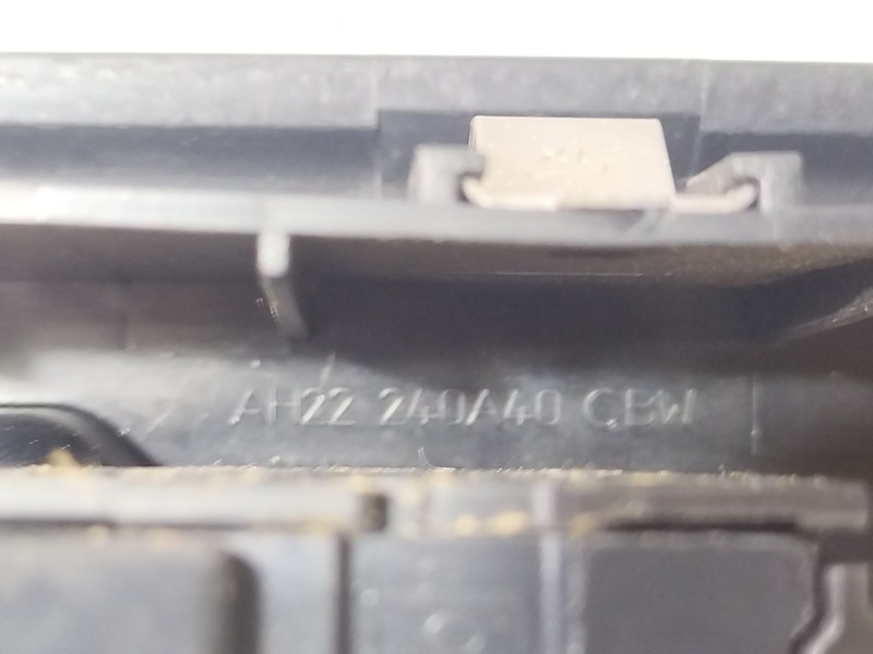 Recambio de mando elevalunas delantero izquierdo para land rover discovery iv (l319) 3.0 sdv6 4x4 referencia OEM IAM AH22240A40C