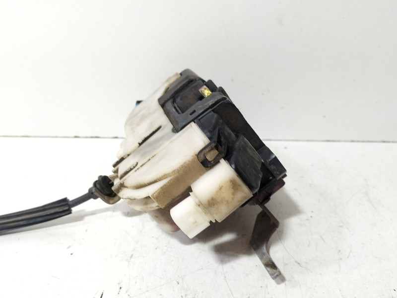 Recambio de cerradura puerta delantera izquierda para seat ibiza ii (6k1) 1.9 sdi referencia OEM IAM 6K4837015D  