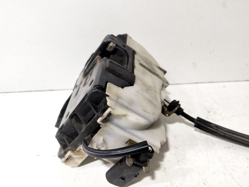 Recambio de cerradura puerta delantera izquierda para seat ibiza ii (6k1) 1.9 sdi referencia OEM IAM 6K4837015D  