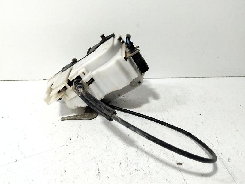 Recambio de cerradura puerta trasera derecha para seat ibiza ii (6k1) 1.9 sdi referencia OEM IAM 6K4839016G  