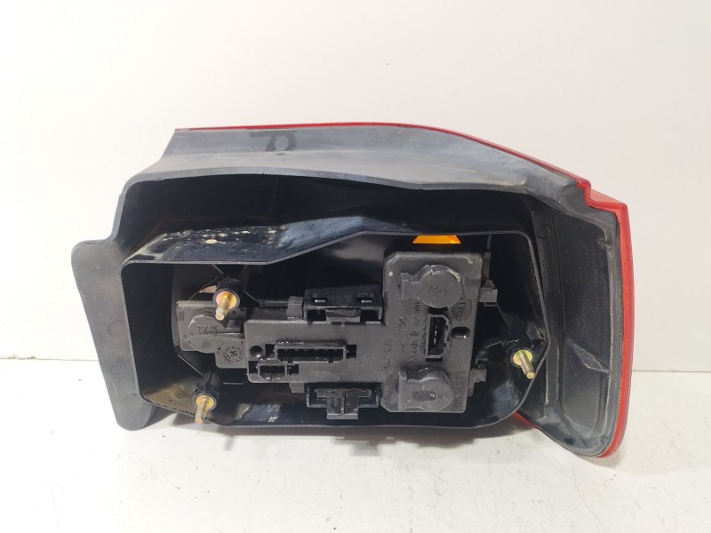 Recambio de piloto trasero izquierdo para seat ibiza ii (6k1) 1.9 sdi referencia OEM IAM 6K6945111G  