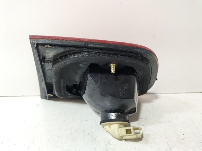 Recambio de piloto trasero izquierdo interior para seat ibiza ii (6k1) 1.9 sdi referencia OEM IAM 6K6945107C  