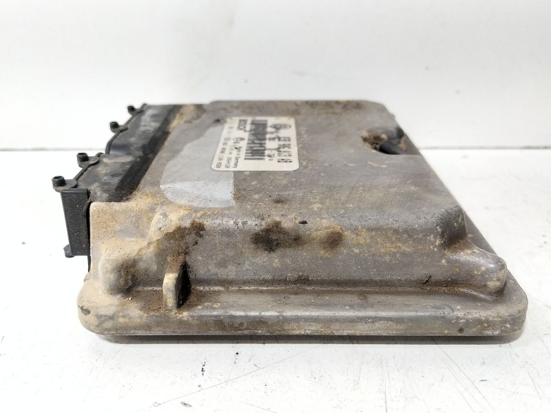 Recambio de centralita motor uce para seat ibiza ii (6k1) 1.9 sdi referencia OEM IAM 038906013AB  