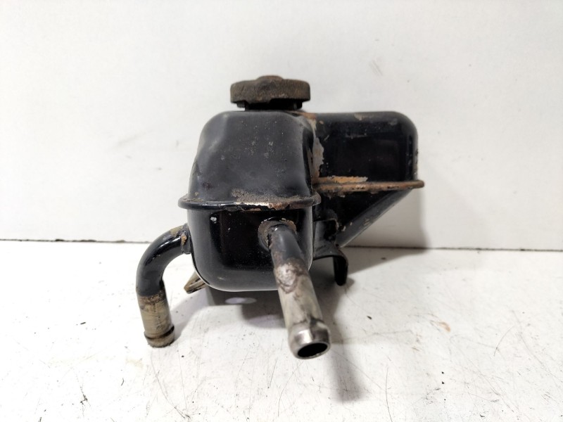 Recambio de deposito servo para mitsubishi montero (l040) 2300 td (2-ptas.) referencia OEM IAM Mitsubishi Montero L040  