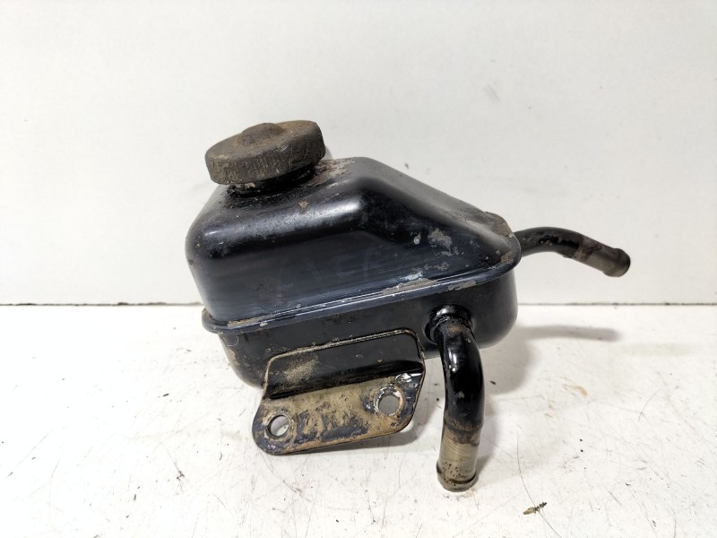 Recambio de deposito servo para mitsubishi montero (l040) 2300 td (2-ptas.) referencia OEM IAM Mitsubishi Montero L040  