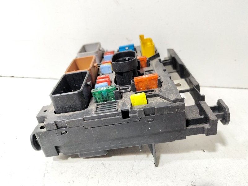 Recambio de caja reles / fusibles para citroën c3 i (fc_, fn_) 1.1 i referencia OEM IAM 9664055480  