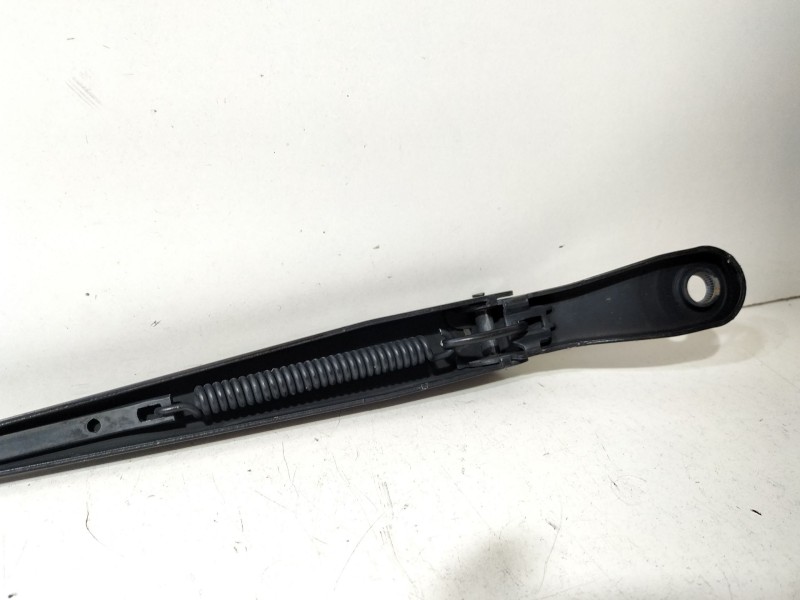 Recambio de brazo limpia delantero derecho para citroën berlingo multispace (b9) 1.6 hdi 110 referencia OEM IAM 9682974780  