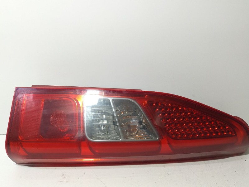 Recambio de piloto trasero derecho para citroën berlingo multispace (b9) 1.6 hdi 110 referencia OEM IAM 9680545180  