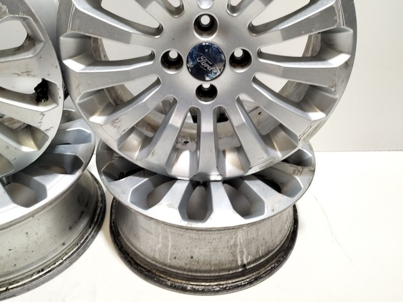Recambio de juego llantas para ford ka (ru8) 1.2 referencia OEM IAM 9S5J1007BA  