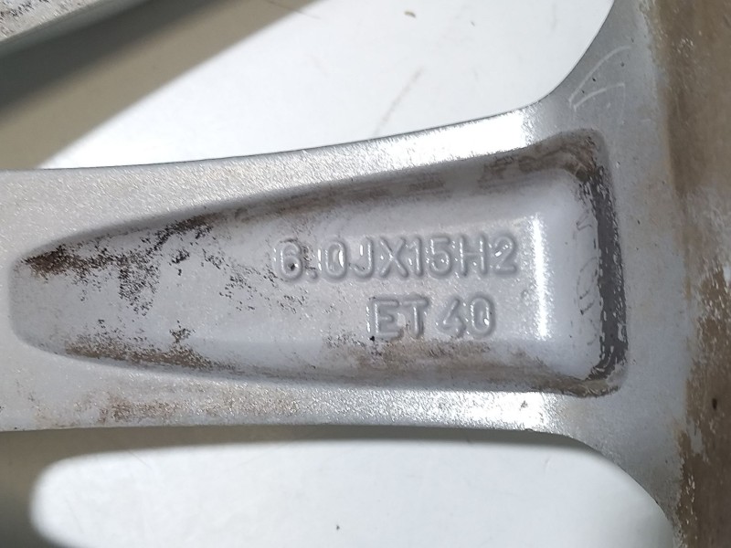 Recambio de juego llantas para ford ka (ru8) 1.2 referencia OEM IAM 9S5J1007BA  