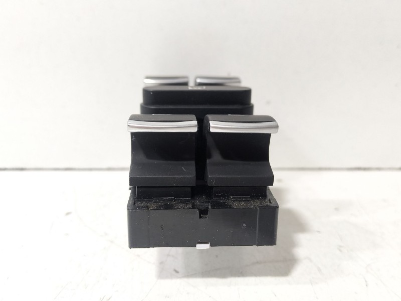 Recambio de mando elevalunas delantero izquierdo para volkswagen golf v (1k1) 1.9 tdi referencia OEM IAM Volkswaguen Golf V  