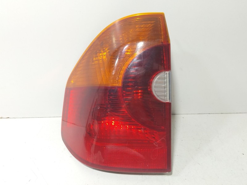 Recambio de piloto trasero izquierdo para bmw x3 (e83) 3.0 d referencia OEM IAM 63216990167  