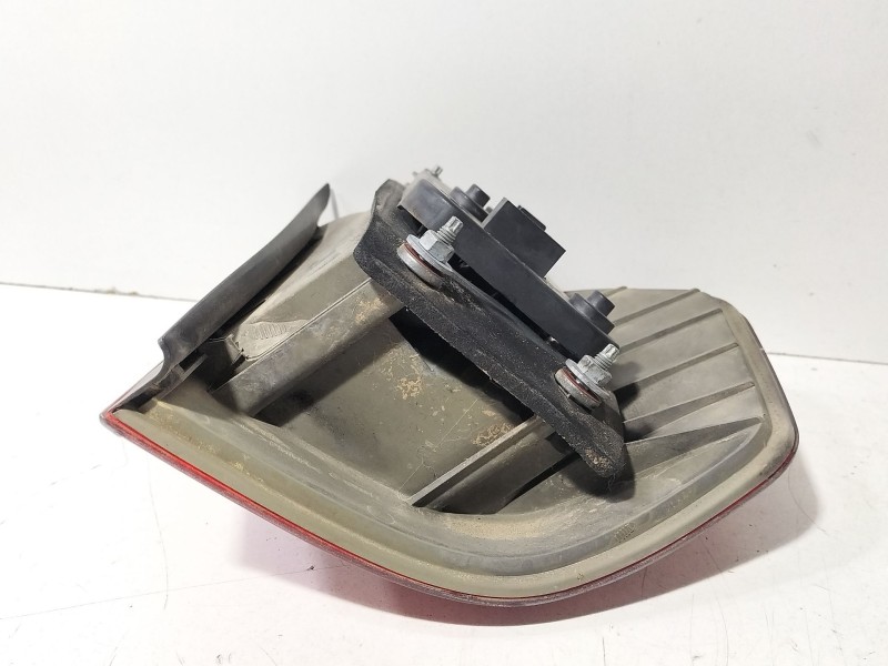 Recambio de piloto trasero izquierdo para bmw x3 (e83) 3.0 d referencia OEM IAM 63216990167  