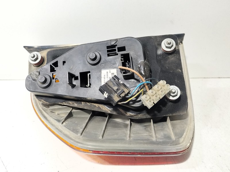 Recambio de piloto trasero derecho para bmw x3 (e83) 3.0 d referencia OEM IAM 63216990168  