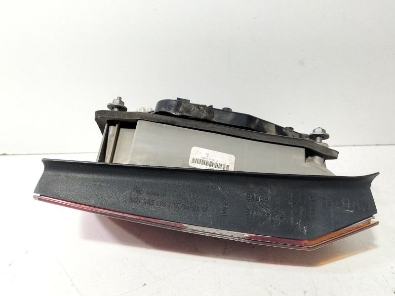 Recambio de piloto trasero derecho para bmw x3 (e83) 3.0 d referencia OEM IAM 63216990168  