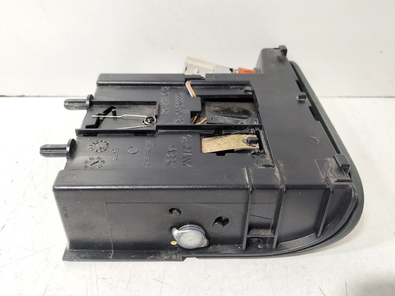 Recambio de cenicero para audi tt (8n3/8n9) 1.8 20v turbo referencia OEM IAM 8N0857951  