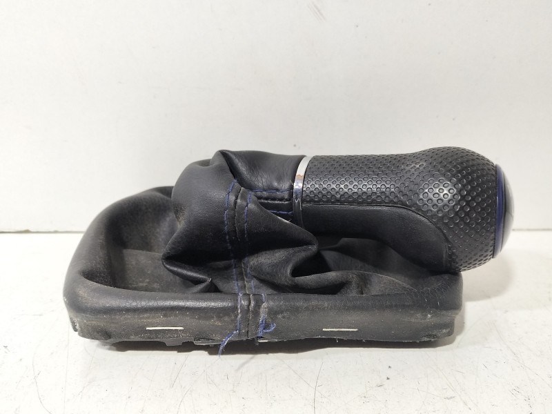 Recambio de pomo palanca cambio para seat toledo ii (1m2) 1.9 tdi referencia OEM IAM Seat Toledo II  