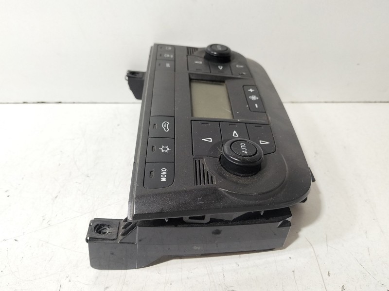 Recambio de mando climatizador para fiat grande punto (199) 1.3 multijet sport (01.2007) referencia OEM IAM 735447949  