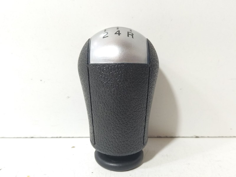 Recambio de pomo palanca cambio para ford fiesta vi (cb1, ccn) 1.6 tdci referencia OEM IAM FX-185  