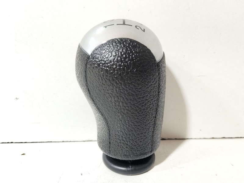 Recambio de pomo palanca cambio para ford fiesta vi (cb1, ccn) 1.6 tdci referencia OEM IAM FX-185  