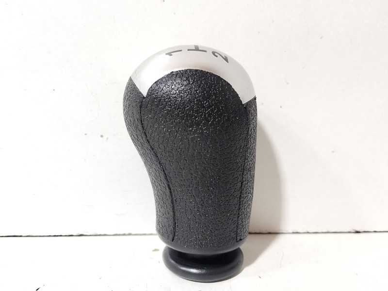Recambio de pomo palanca cambio para ford focus berlina (cap) ambiente (d) referencia OEM IAM Ford Focus  