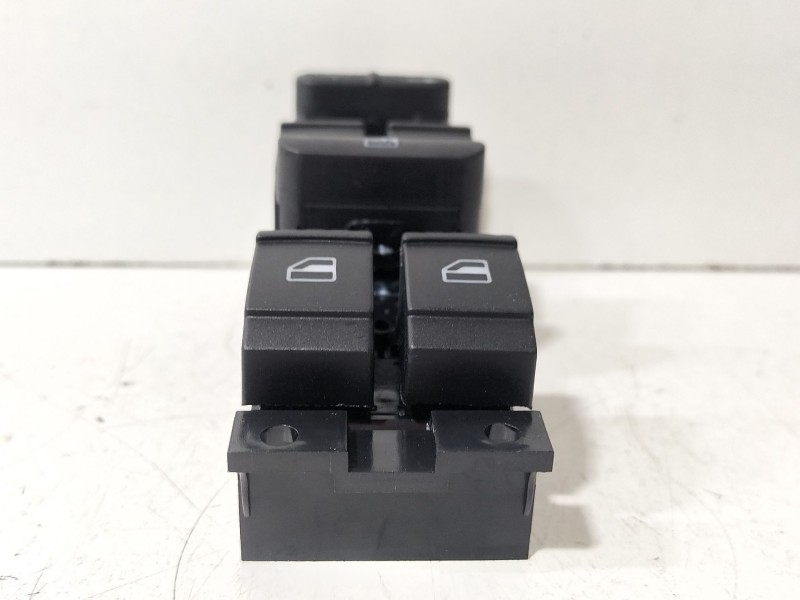 Recambio de mando elevalunas delantero izquierdo para volkswagen golf iv (1j1) 1.9 tdi referencia OEM IAM EWS-VW-006  