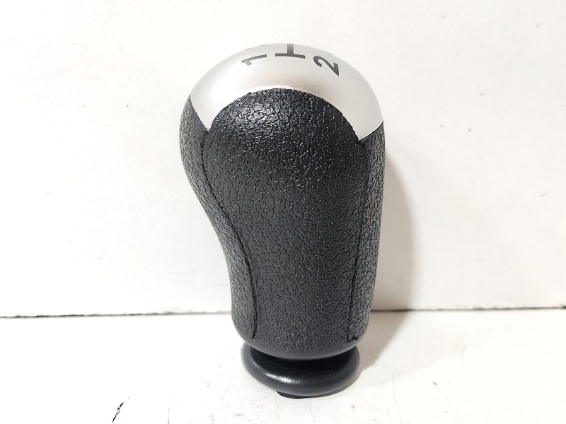Recambio de pomo palanca cambio para ford c-max (cb3) 1.8 tdci turbodiesel cat referencia OEM IAM Ford C-max  
