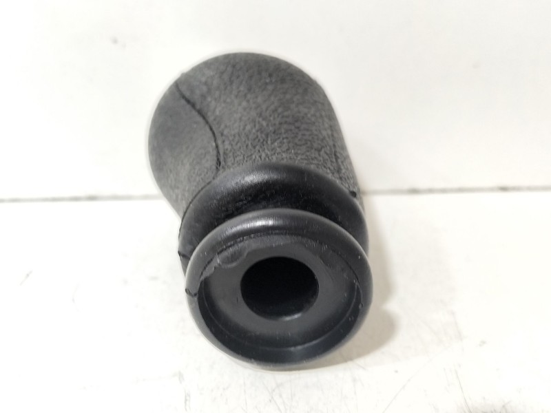 Recambio de pomo palanca cambio para ford c-max (cb3) 1.8 tdci turbodiesel cat referencia OEM IAM Ford C-max  
