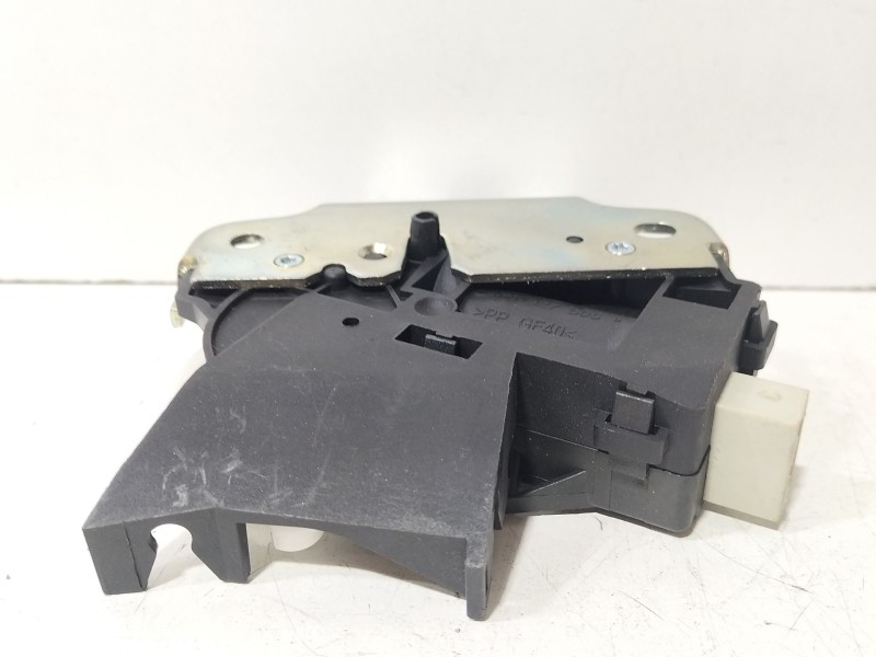 Recambio de cerradura maletero / porton para audi a6 berlina (4f2) 2.0 tdi referencia OEM IAM 4F5827505D  