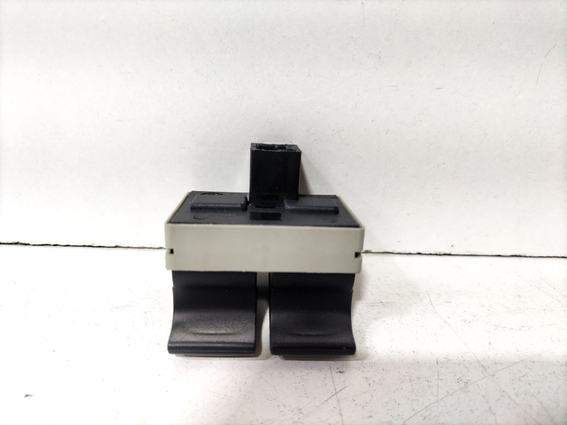 Recambio de mando elevalunas delantero izquierdo para volkswagen t5 transporter/furgoneta combi minibus (volksbus) referencia OE