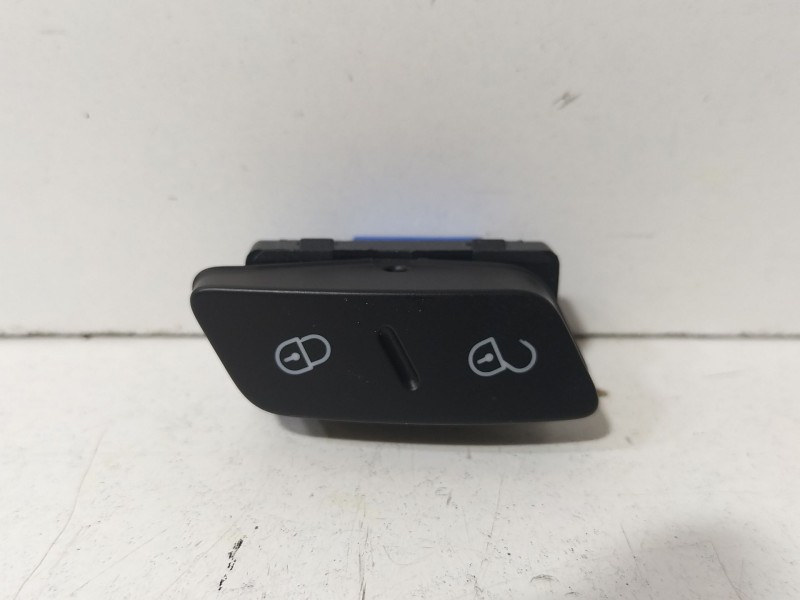 Recambio de botonera cierre centralizado para volkswagen golf v (1k1) 2.0 tdi referencia OEM IAM 1K0962125B  