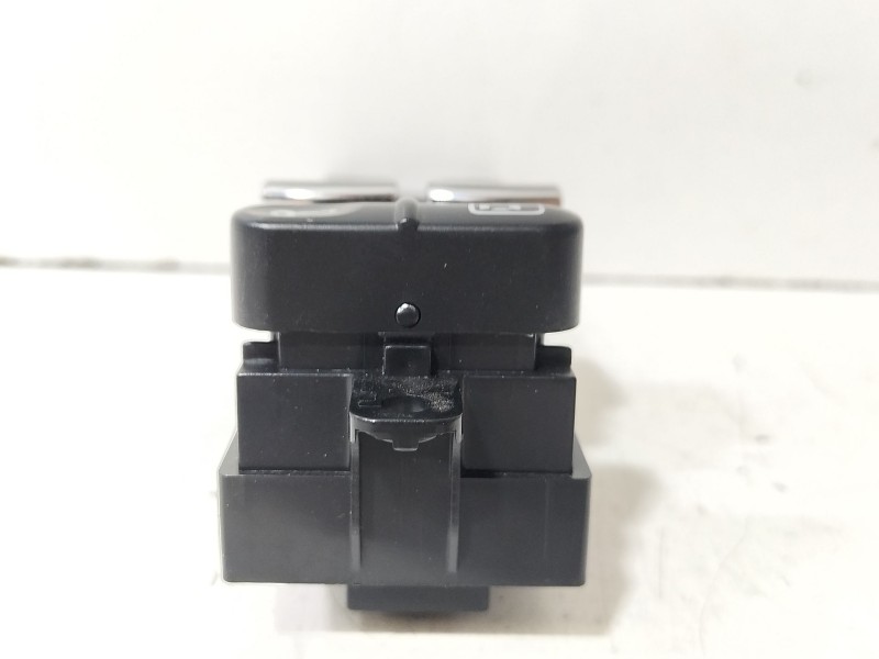 Recambio de mando elevalunas delantero izquierdo para skoda fabia i (6y2) 1.4 tdi referencia OEM IAM 1J3959857A  
